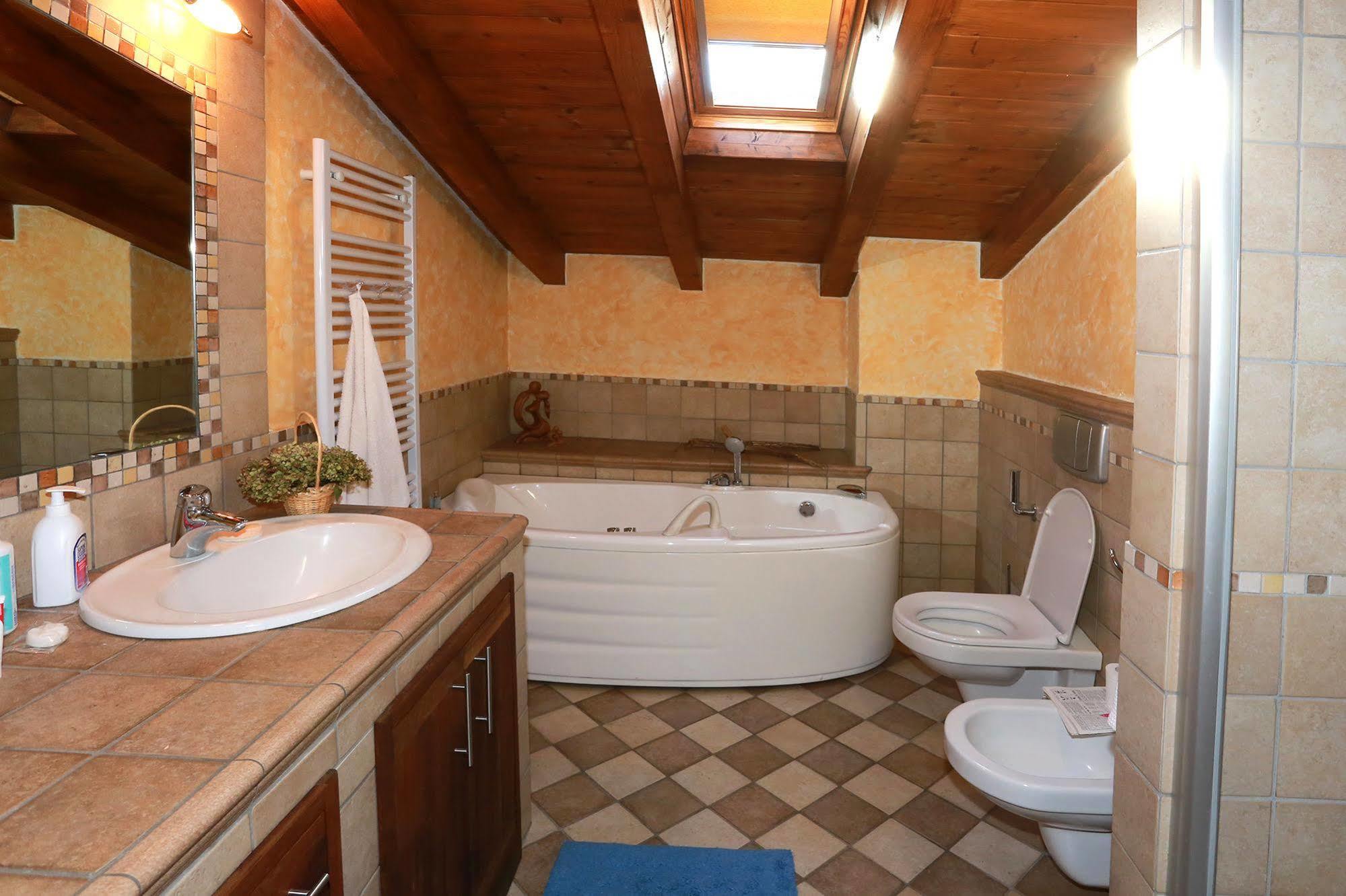 The Lake Apartment Коліко Екстер'єр фото